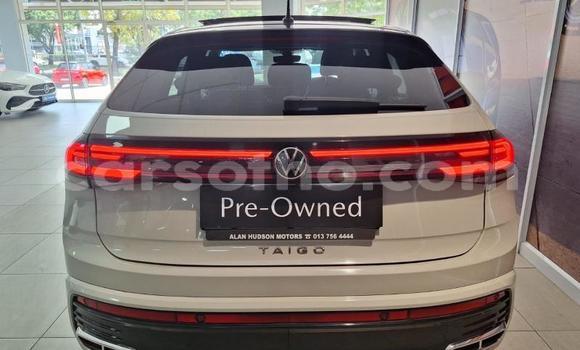 Buy Used Volkswagen Touareg White Car in Maseru in Maseru Buy Used Volkswagen Touareg White Car in Maseru in Maseru