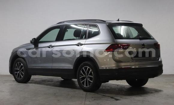 Buy Used Volkswagen Tiguan Silver Car in Maseru in Maseru Buy Used Volkswagen Tiguan Silver Car in Maseru in Maseru