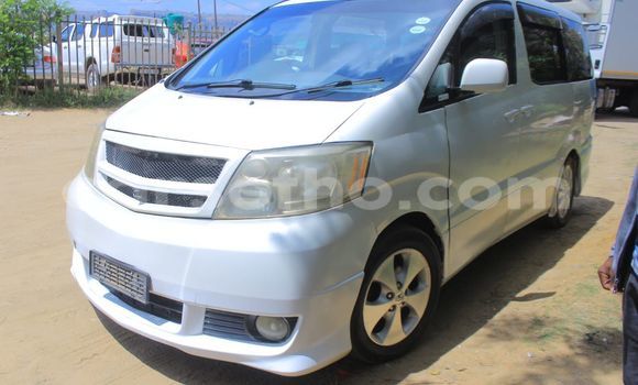 Buy Used Toyota Alphard White Car in Maseru in Maseru Buy Used Toyota Alphard White Car in Maseru in Maseru