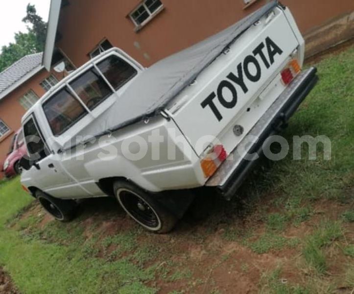 Big with watermark toyota hilux maseru maseru 31082