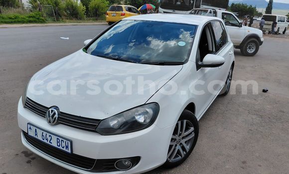 Buy Used Volkswagen Golf White Car in Maseru in Maseru Buy Used Volkswagen Golf White Car in Maseru in Maseru