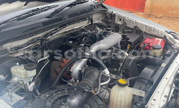 Buy Used Toyota Hilux White Car in Maseru in Maseru Buy Used Toyota Hilux White Car in Maseru in Maseru