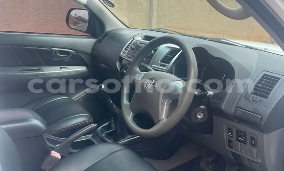 Buy Used Toyota Hilux White Car in Maseru in Maseru Buy Used Toyota Hilux White Car in Maseru in Maseru