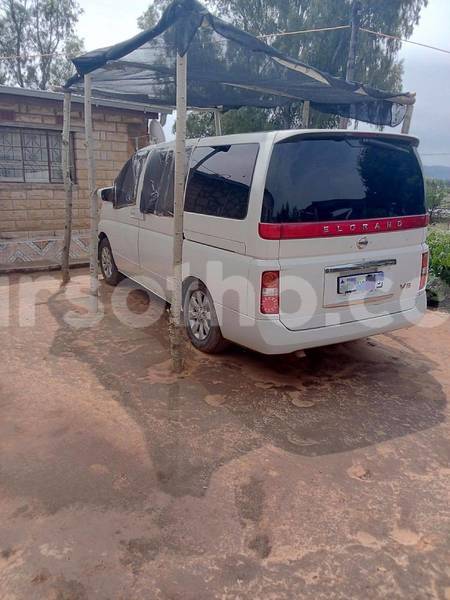 Big with watermark nissan elgrand maseru maseru 31091