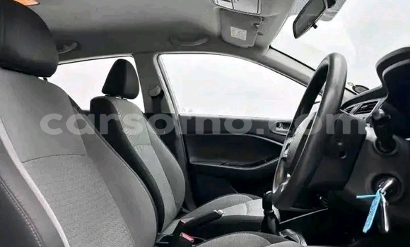 Buy Used Hyundai i20 White Car in Maseru in Maseru Buy Used Hyundai i20 White Car in Maseru in Maseru