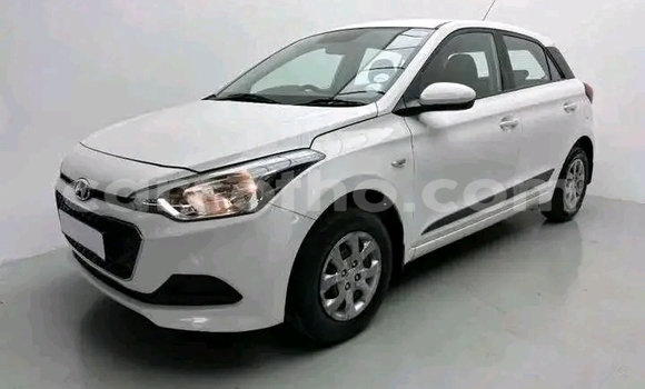 Buy Used Hyundai i20 White Car in Maseru in Maseru Buy Used Hyundai i20 White Car in Maseru in Maseru