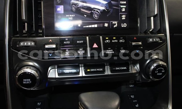 Buy Used Lexus LX White Car in Mafeteng in Mafeteng Buy Used Lexus LX White Car in Mafeteng in Mafeteng