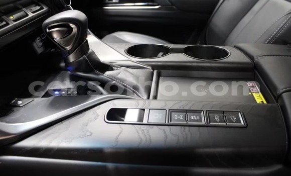 Buy Used Lexus LX White Car in Mafeteng in Mafeteng Buy Used Lexus LX White Car in Mafeteng in Mafeteng