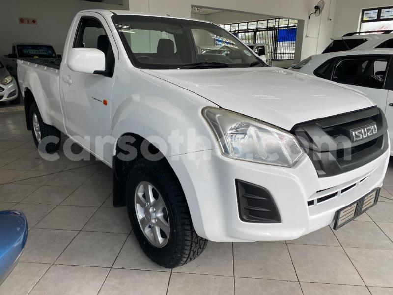 Big with watermark isuzu d max maseru maseru 31104