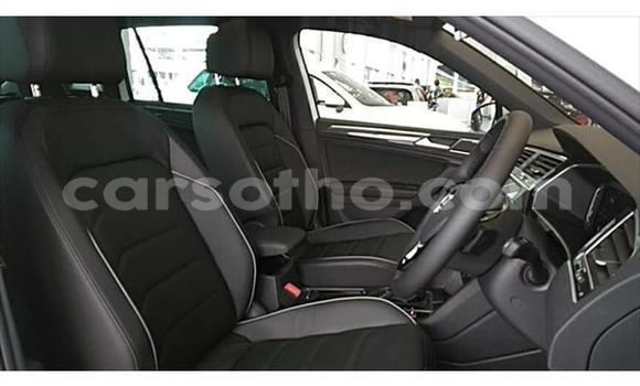 Buy Used Volkswagen Tiguan White Car in Maseru in Maseru Buy Used Volkswagen Tiguan White Car in Maseru in Maseru