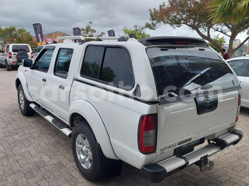 Big with watermark nissan np 300 maseru maseru 31110