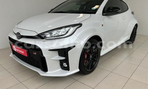 Buy Used Toyota Yaris White Car in Maseru in Maseru Buy Used Toyota Yaris White Car in Maseru in Maseru