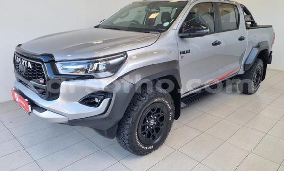 Buy Used Toyota Hilux Silver Car in Maseru in Maseru Buy Used Toyota Hilux Silver Car in Maseru in Maseru