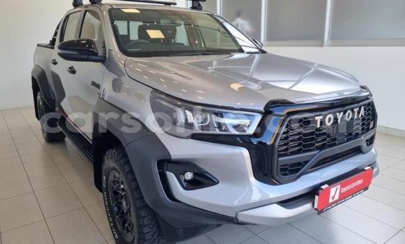 Buy Used Toyota Hilux Silver Car in Maseru in Maseru Buy Used Toyota Hilux Silver Car in Maseru in Maseru