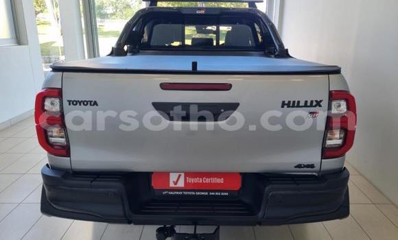 Buy Used Toyota Hilux Silver Car in Maseru in Maseru Buy Used Toyota Hilux Silver Car in Maseru in Maseru