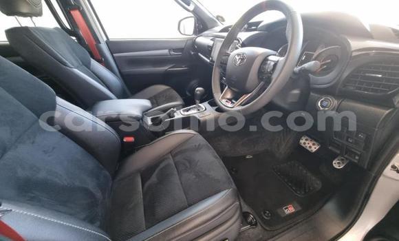 Buy Used Toyota Hilux Silver Car in Maseru in Maseru Buy Used Toyota Hilux Silver Car in Maseru in Maseru
