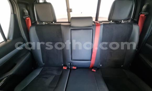 Buy Used Toyota Hilux Silver Car in Maseru in Maseru Buy Used Toyota Hilux Silver Car in Maseru in Maseru