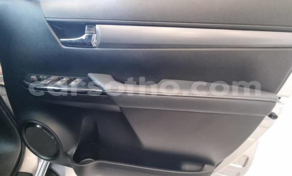 Buy Used Toyota Hilux Silver Car in Maseru in Maseru Buy Used Toyota Hilux Silver Car in Maseru in Maseru