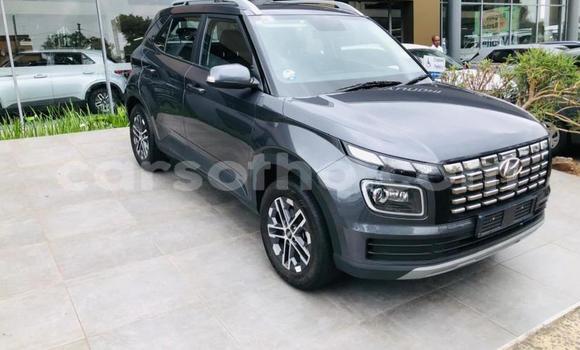 Buy Used Hyundai Verna Green Car in Maseru in Maseru Buy Used Hyundai Verna Green Car in Maseru in Maseru