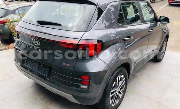 Buy Used Hyundai Verna Green Car in Maseru in Maseru Buy Used Hyundai Verna Green Car in Maseru in Maseru