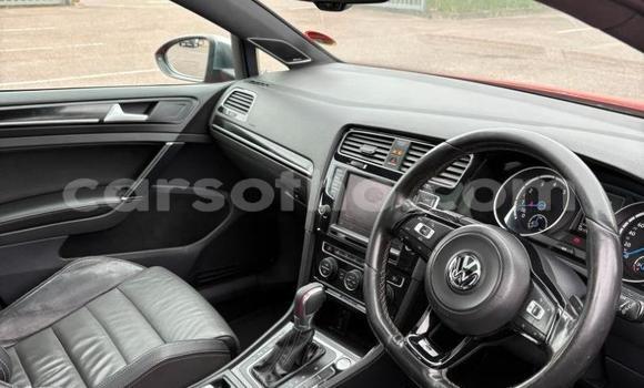 اشتري مستعمل Volkswagen Golf R Red سيارة في Maseru في Maseru اشتري مستعمل Volkswagen Golf R Red سيارة في Maseru في Maseru