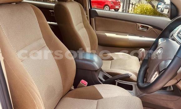 اشتري مستعمل Toyota Fortuner White سيارة في Maseru في Maseru اشتري مستعمل Toyota Fortuner White سيارة في Maseru في Maseru
