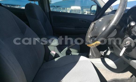 Sayi Na hannu Toyota Hilux White Mota in Maseru a Maseru Sayi Na hannu Toyota Hilux White Mota in Maseru a Maseru