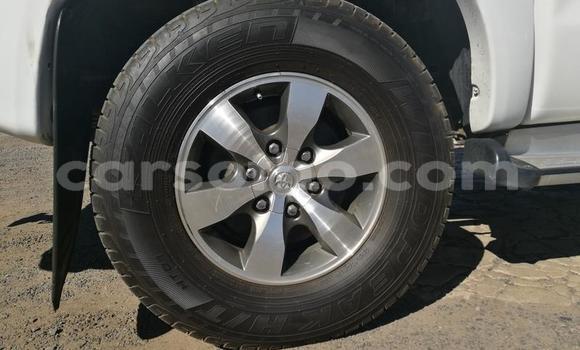 Sayi Na hannu Toyota Hilux White Mota in Maseru a Maseru Sayi Na hannu Toyota Hilux White Mota in Maseru a Maseru