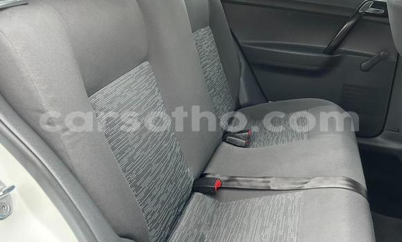 اشتري مستعمل Volkswagen Polo White سيارة في Maseru في Maseru اشتري مستعمل Volkswagen Polo White سيارة في Maseru في Maseru