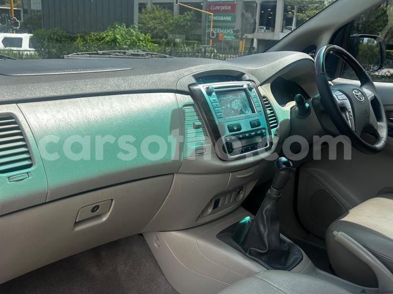 Big with watermark toyota innova maseru maseru 31124