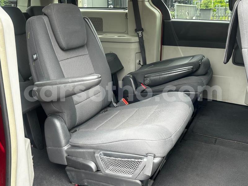 Big with watermark chrysler dynasty maseru maseru 31125