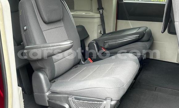 اشتري مستعمل Chrysler Dynasty Red سيارة في Maseru في Maseru اشتري مستعمل Chrysler Dynasty Red سيارة في Maseru في Maseru