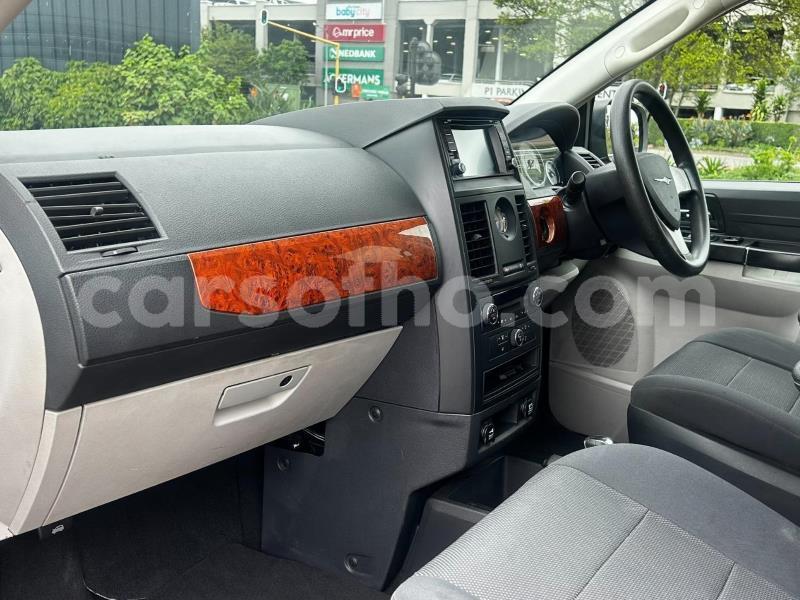 Big with watermark chrysler dynasty maseru maseru 31125