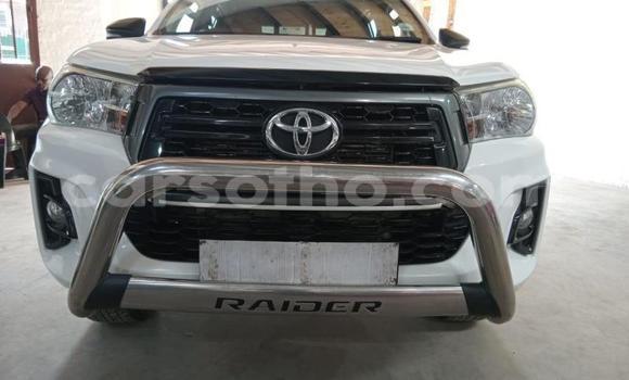 اشتري مستعمل Toyota Hilux White سيارة في Maseru في Maseru اشتري مستعمل Toyota Hilux White سيارة في Maseru في Maseru