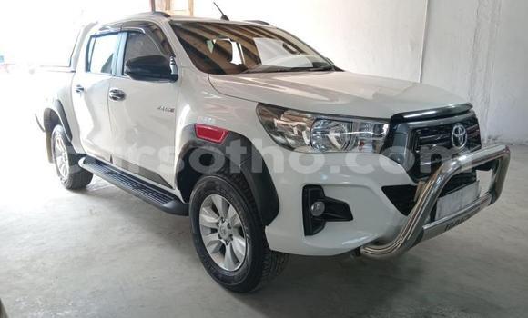 اشتري مستعمل Toyota Hilux White سيارة في Maseru في Maseru اشتري مستعمل Toyota Hilux White سيارة في Maseru في Maseru