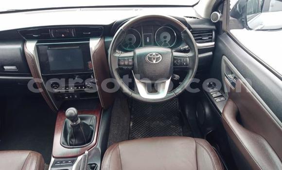 Buy Used Toyota Fortuner Brown Car in Maseru in Maseru Buy Used Toyota Fortuner Brown Car in Maseru in Maseru