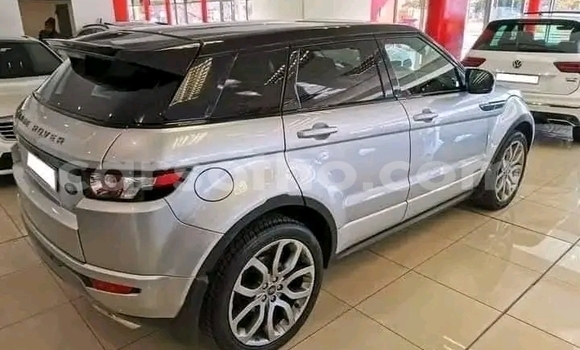 اشتري مستعمل Land Rover Range Rover Silver سيارة في Maseru في Maseru اشتري مستعمل Land Rover Range Rover Silver سيارة في Maseru في Maseru