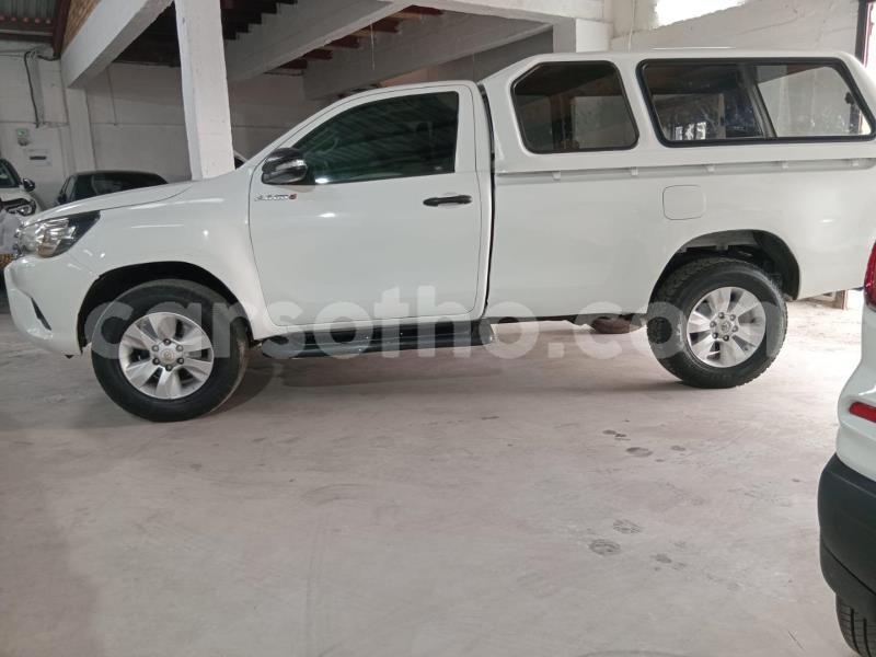 Big with watermark toyota hilux maseru maseru 31132