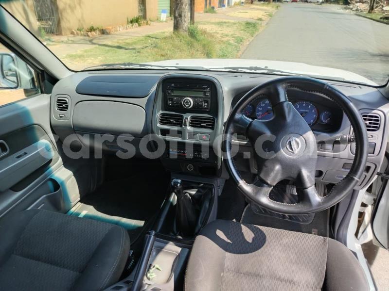 Big with watermark nissan np 300 maseru maseru 31136
