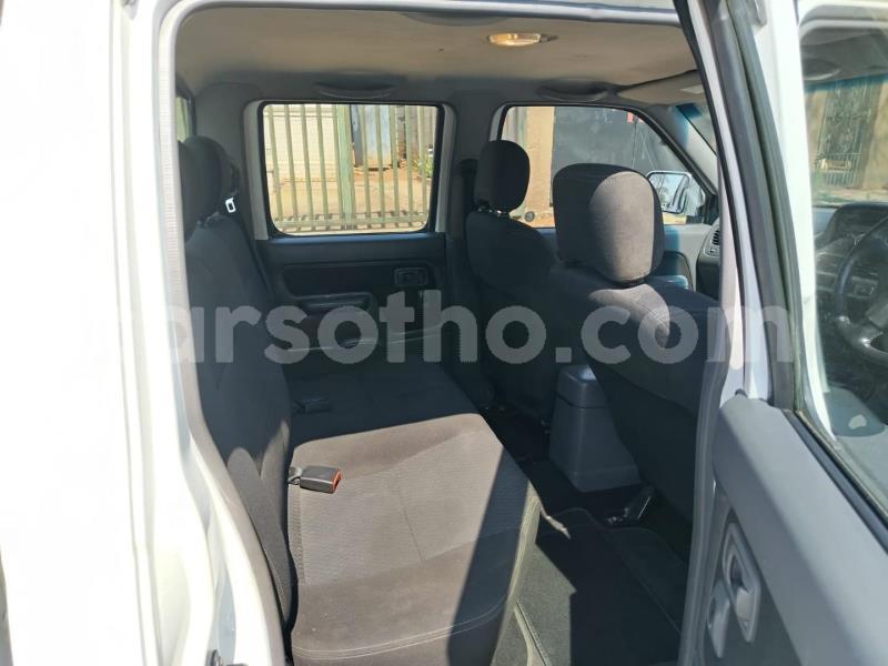 Big with watermark nissan np 300 maseru maseru 31136