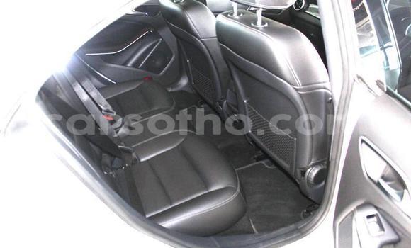 Buy Used Mercedes-Benz CLS–Class White Car in Maputsoa in Leribe Buy Used Mercedes-Benz CLS–Class White Car in Maputsoa in Leribe