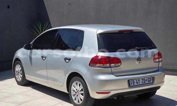 اشتري مستعمل Volkswagen Golf Silver سيارة في Maseru في Maseru اشتري مستعمل Volkswagen Golf Silver سيارة في Maseru في Maseru