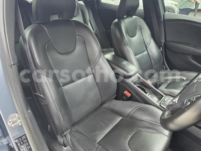 Big with watermark volvo v40 maseru maseru 31150