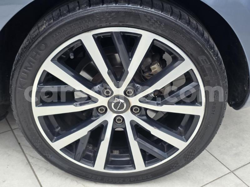 Big with watermark volvo v40 maseru maseru 31150