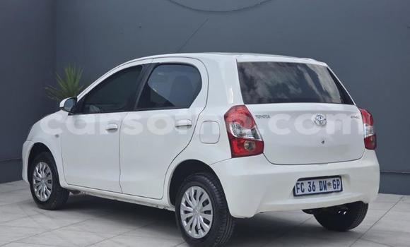 اشتري مستعمل Toyota Etios White سيارة في Maseru في Maseru اشتري مستعمل Toyota Etios White سيارة في Maseru في Maseru