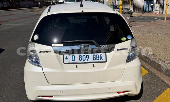 Buy Import Honda FIT White Car in Maseru in Maseru Buy Import Honda FIT White Car in Maseru in Maseru