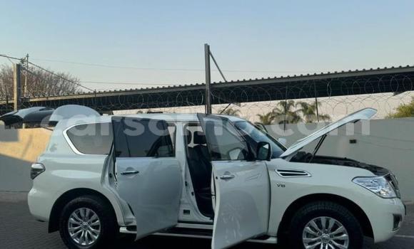 Buy Used Nissan Patrol White Car in Maseru in Maseru Buy Used Nissan Patrol White Car in Maseru in Maseru