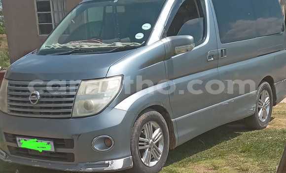 Buy Used Nissan Elgrand Silver Car in Teyateyaneng in Berea