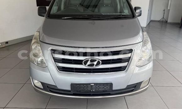 اشتري مستعمل Hyundai H1 Silver سيارة في Maseru في Maseru اشتري مستعمل Hyundai H1 Silver سيارة في Maseru في Maseru
