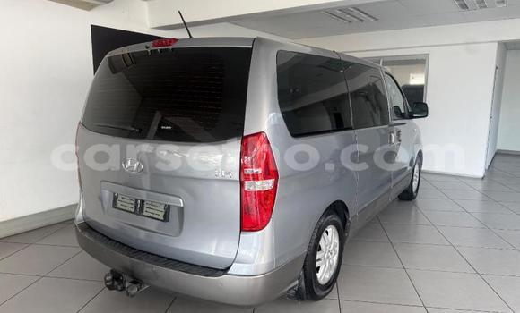 اشتري مستعمل Hyundai H1 Silver سيارة في Maseru في Maseru اشتري مستعمل Hyundai H1 Silver سيارة في Maseru في Maseru